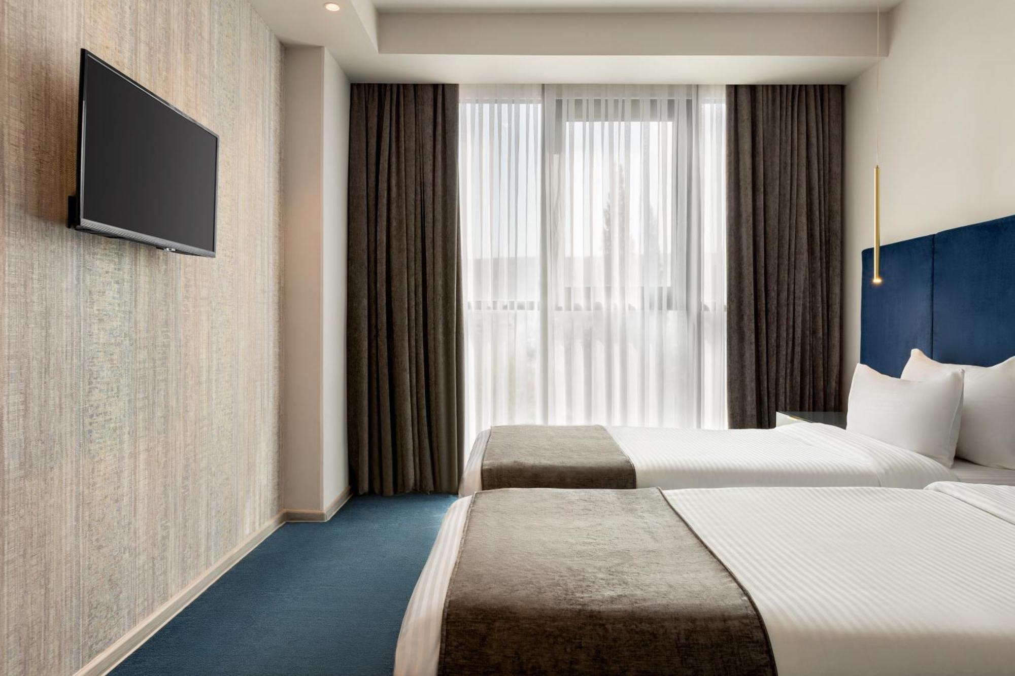 Hotel Ramada By Wyndham Old Tbilisi