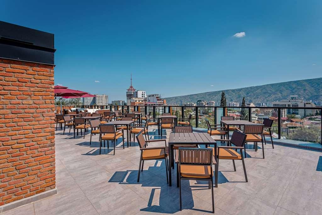 Ramada By Wyndham Old 4*