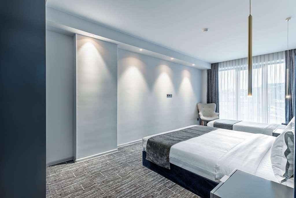 Otel Ramada By Wyndham Old