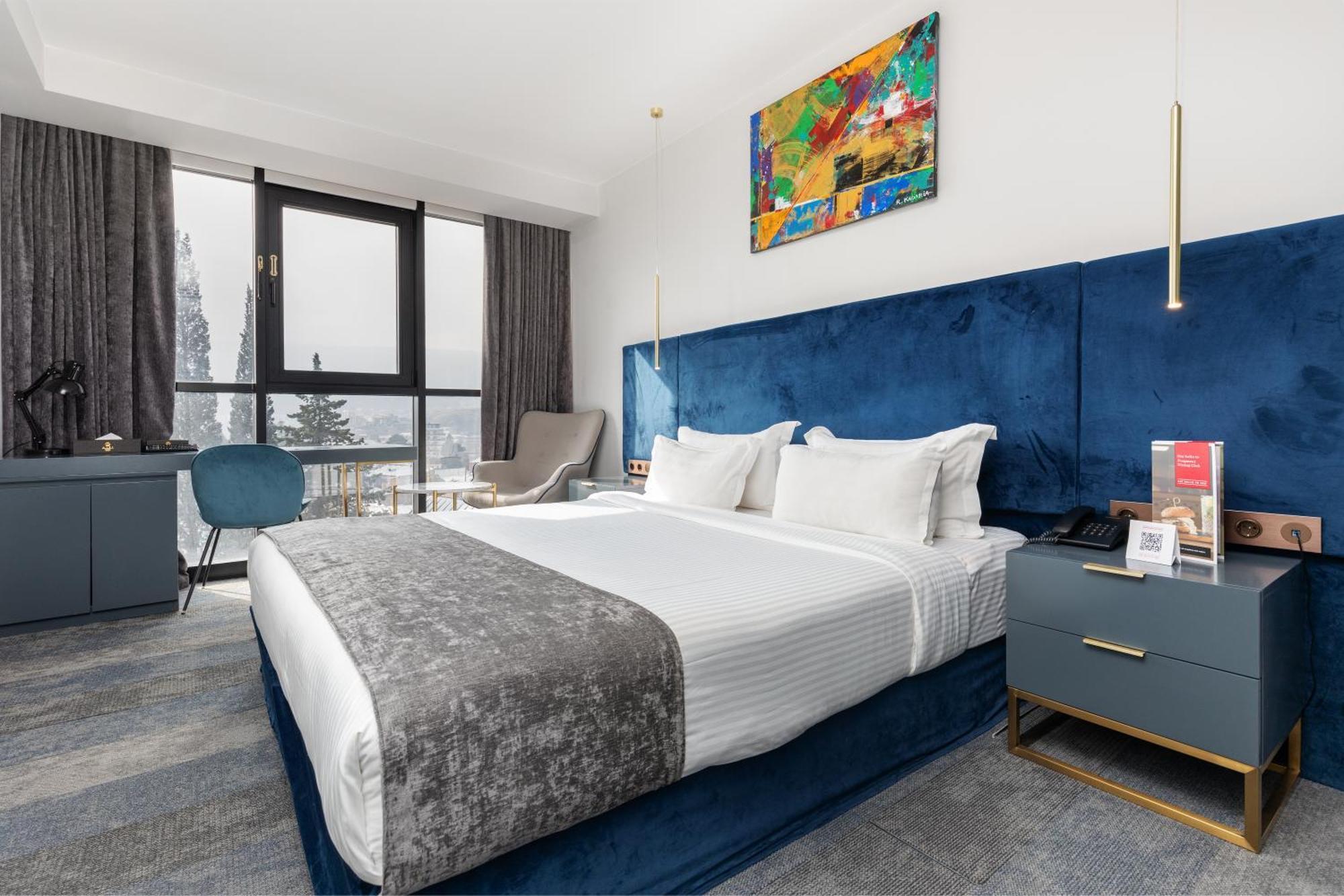 Ramada By Wyndham Old 4* Tiflis