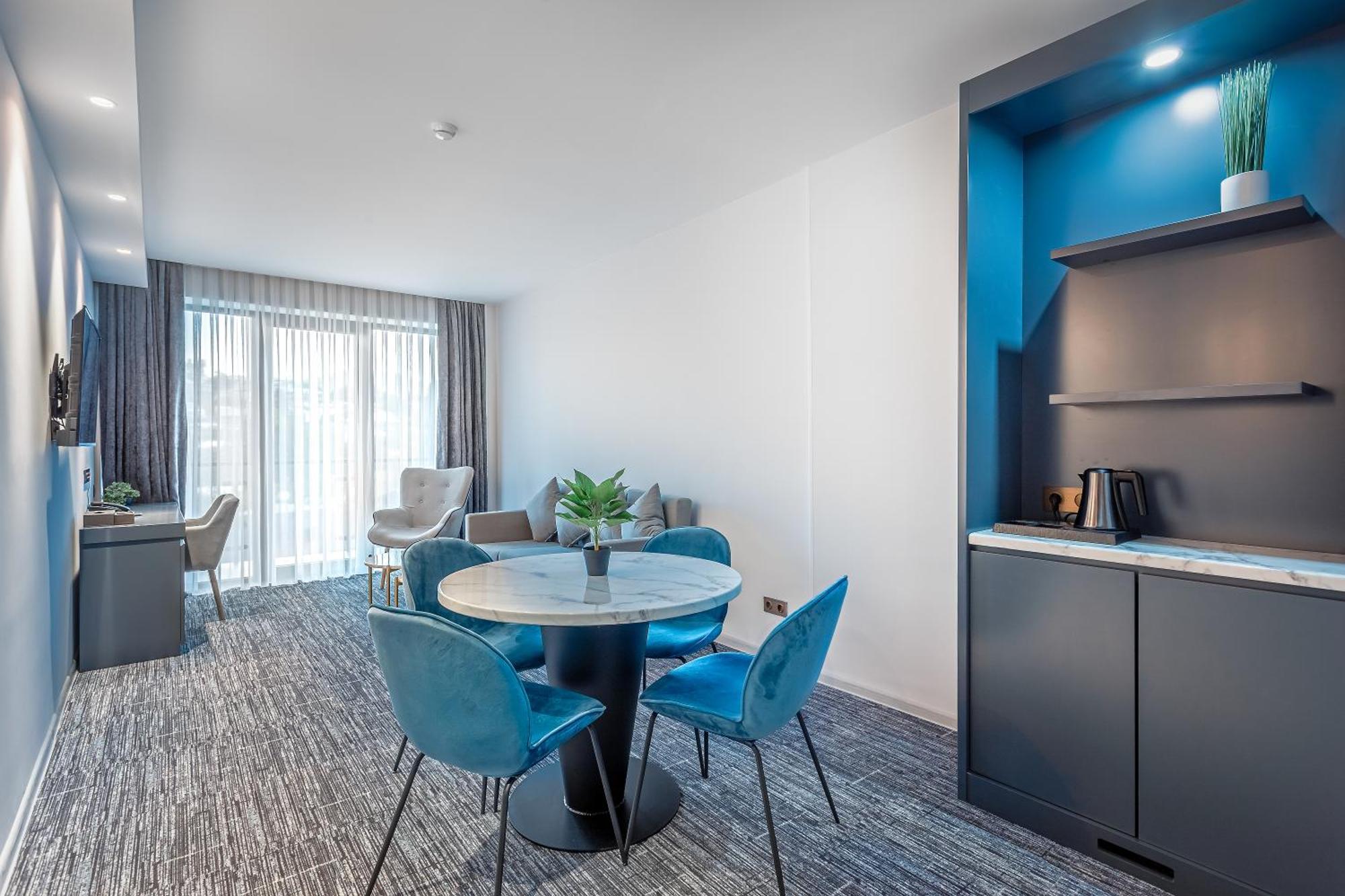 Ramada By Wyndham Old 4* Tiflis